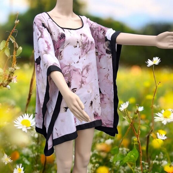 Pink Floral Black Border Blouse Poncho Beach Coverup Batwings Top Sz 18-20 - Picture 8 of 8